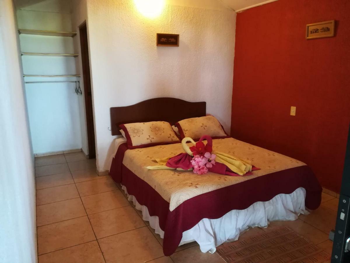 Camping Mihinoa Hotel Hanga Roa Buitenkant foto